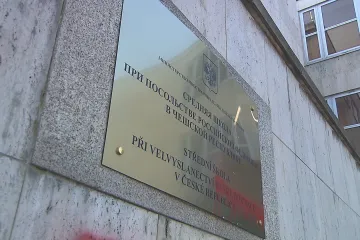 Rusko se snaží vyhnout převodu majetků v Česku, na nemovitosti chce uvalit věcné břemeno