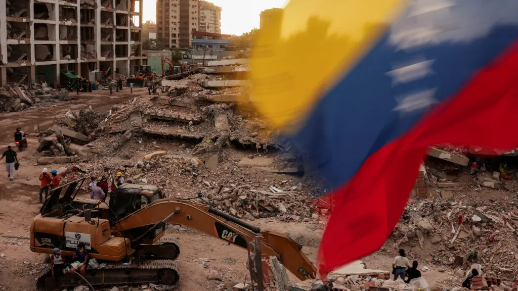 Následky zemětřesení ve venezuelském městě Caraballeda, snímek z 29. července 2026