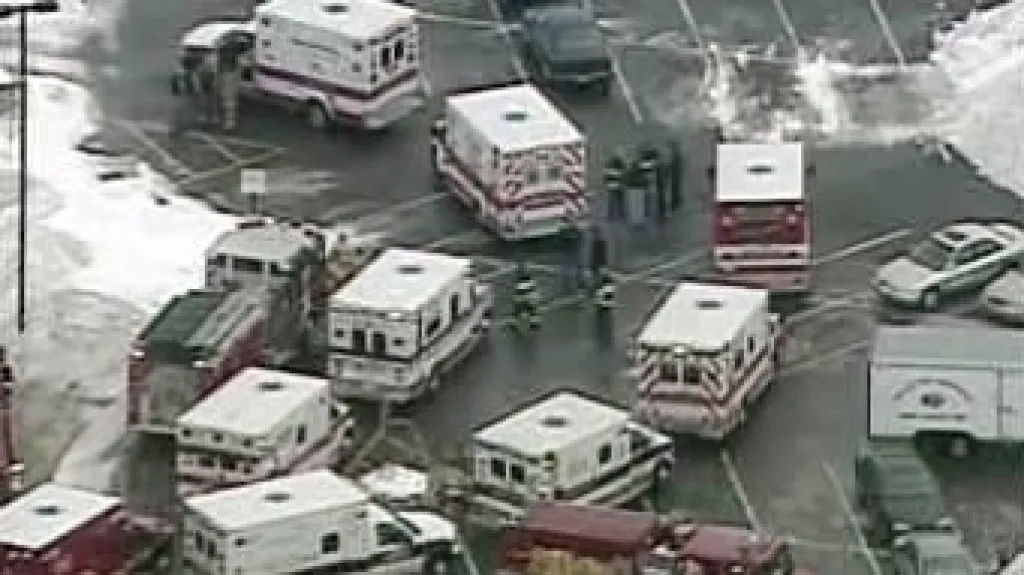 Areál univerzity v Illinois po střelbě