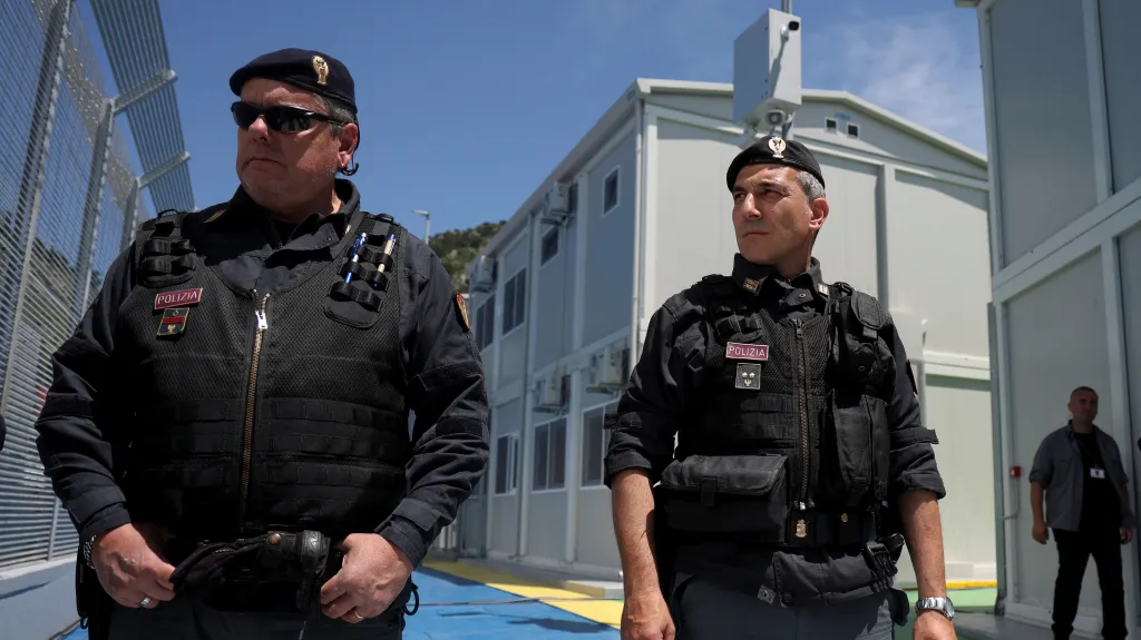 Příslušníci italské policie, ilustrační foto