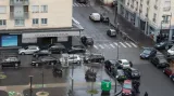 Policisté zasahují na východě Paříže