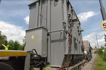 Policisté zadrželi kamion, který vážil o 120 tun více, než je povoleno