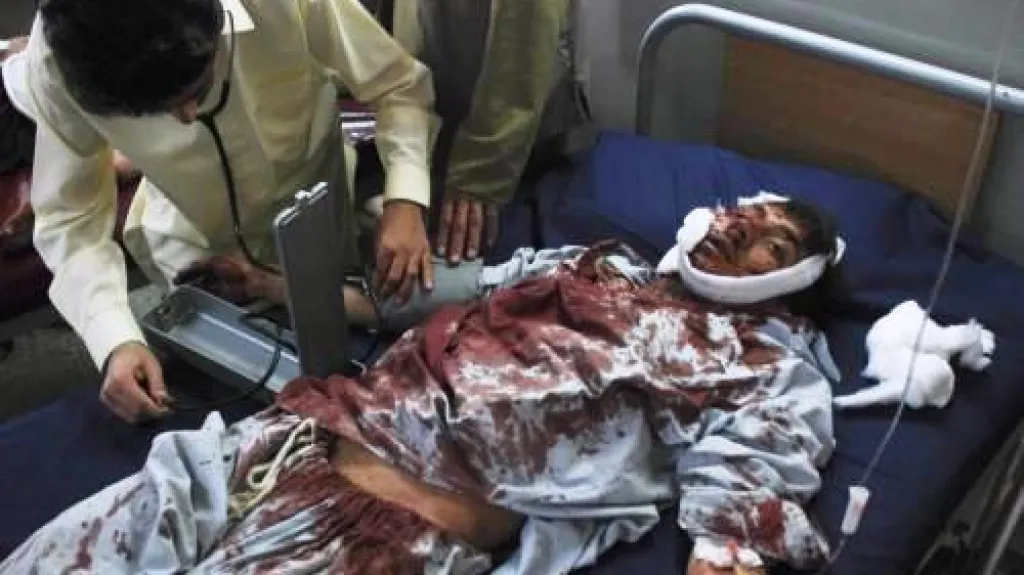 Oběť výbuchu v pákistánské mešitě