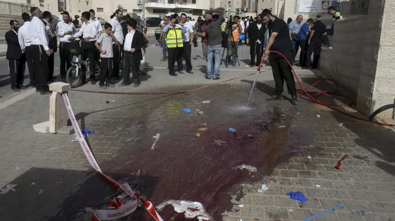 Následky atentátu v Bejt Šemeš