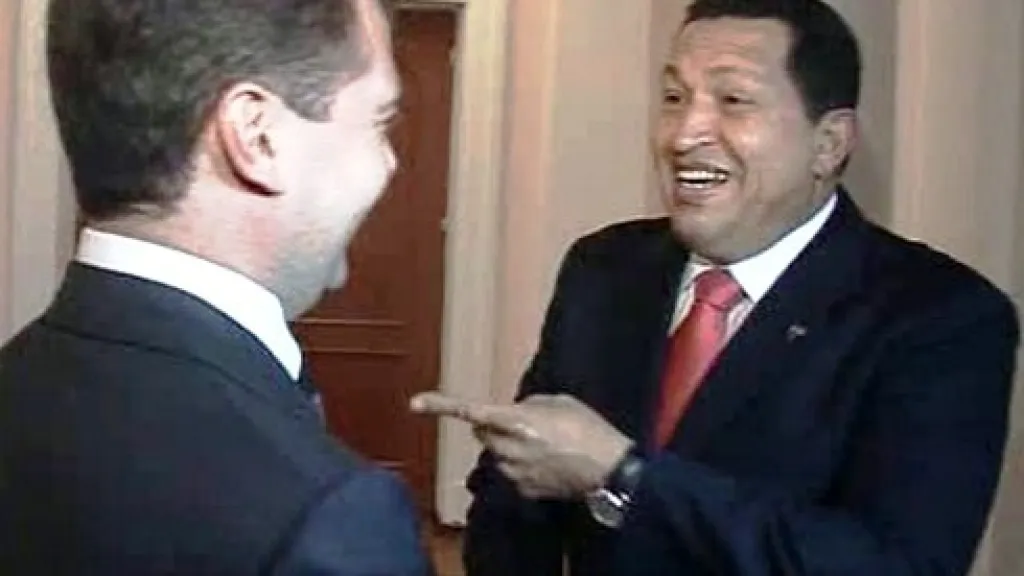 Dmitrij Medveděv a Hugo Chávez