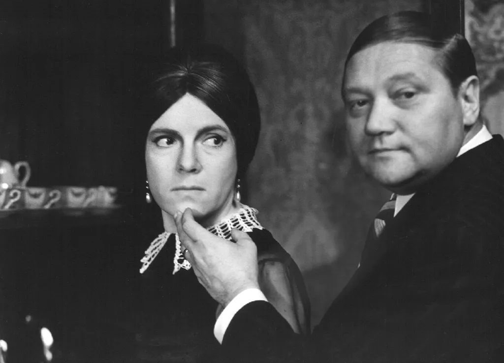 Asi nejznámější snímek, ve kterém si zahrála, byla filmová adaptace psychologického hororu Spalovač mrtvol režiséra Juraje Herze.