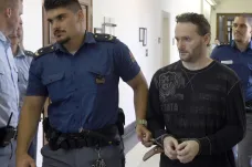 Střelec z Chomutova dostal od odvolacího soudu desetiletý trest