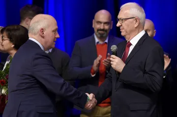 Prezidentská kandidatura jako vstupenka do Senátu?