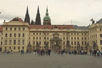 Pracovna či jednací místnost. Novela počítá se zázemím pro nově zvolenou hlavu státu