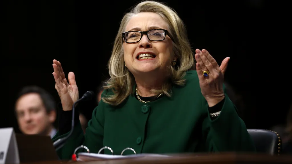 Clintonová v roce 2013, kdy čelila slyšení kvůli Benghází