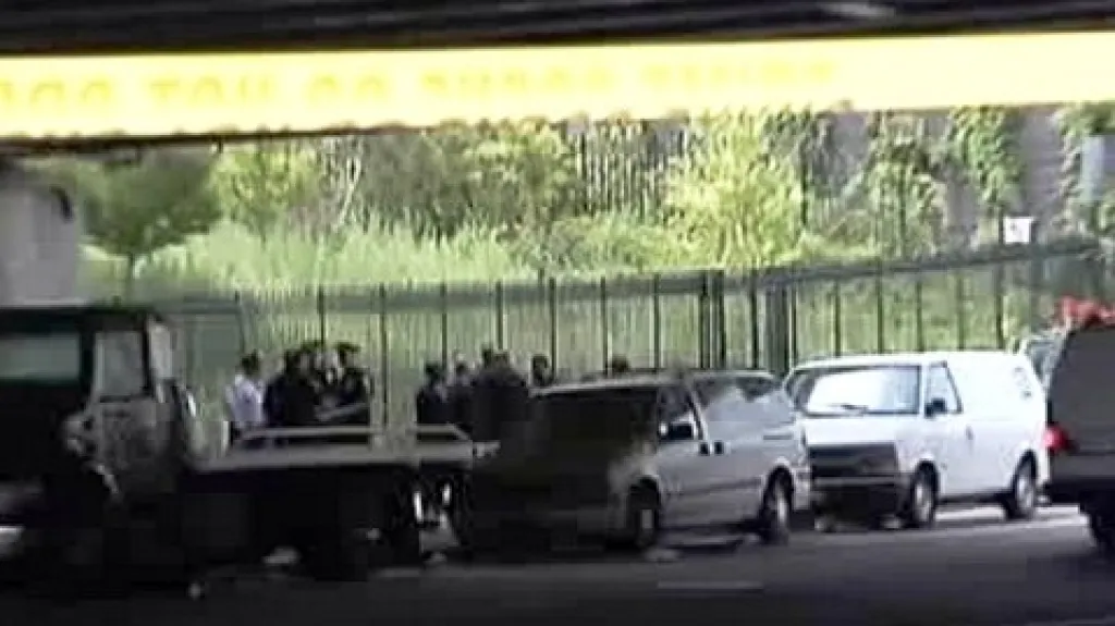 Vyšetřování smrti muže v dodávce