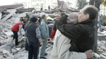 Zemětřesení v italské Aquile