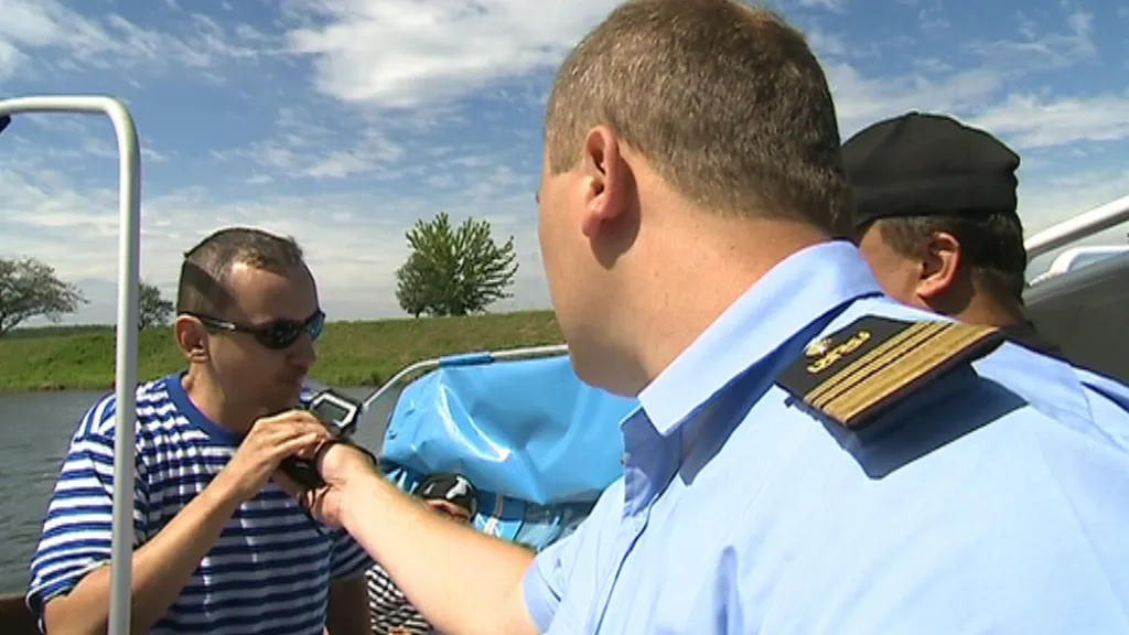 Pro řízení plavidel platí nulová tolerance alkoholu