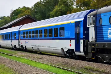 Evropská komise obvinila České dráhy a ÖBB. Tajnou dohodou prý dopravci poškodili RegioJet