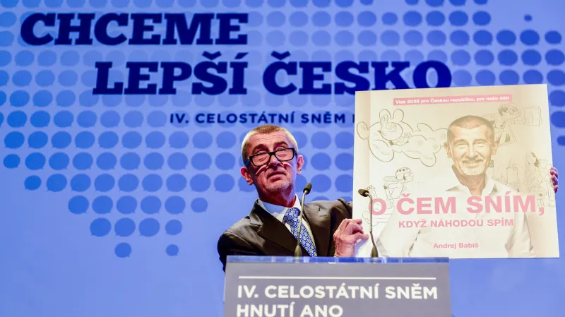 Andrej Babiš na celostátním sněmu hnutí ANO v Praze