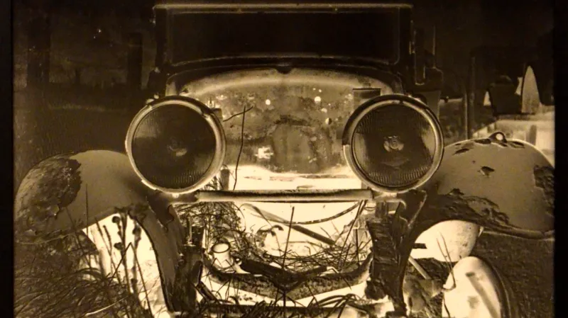 Eva Fuková: Černé reflektory, 1954