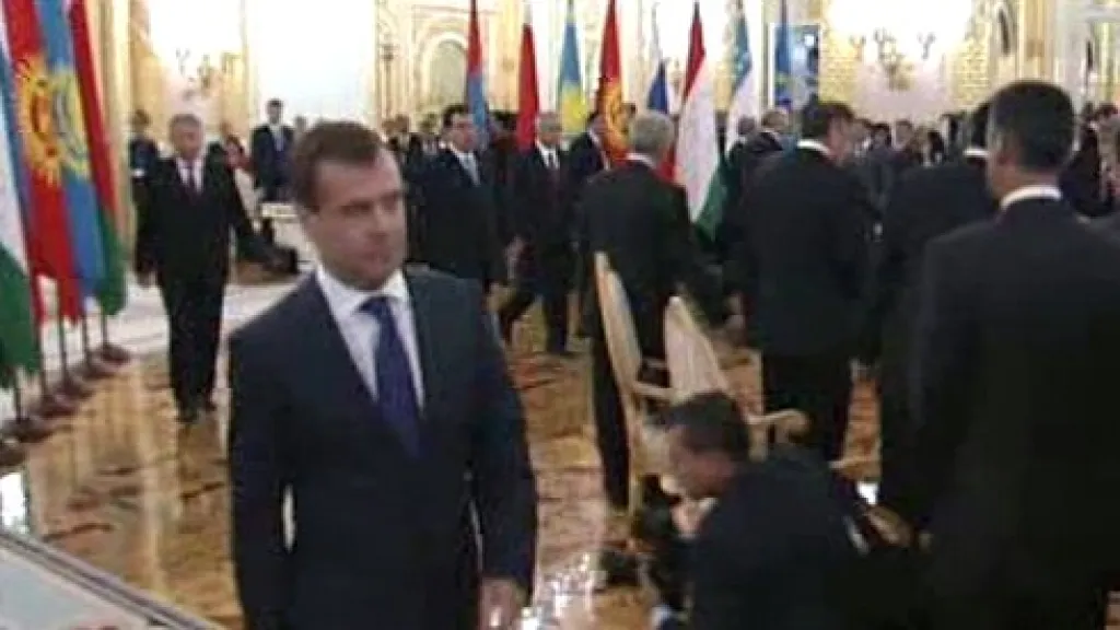 Dmitrij Medveděv na summitu ODKB