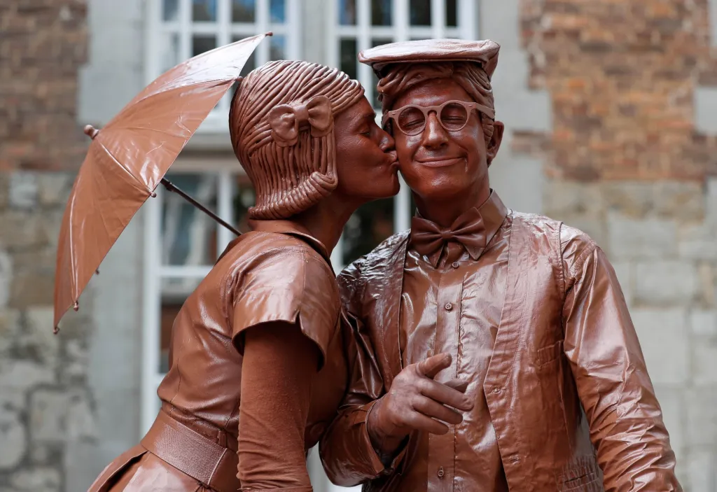 Belgie je zemí kvalitní čokolády, a tak na akci nemohly chybět sochy v podobě této sladkosti