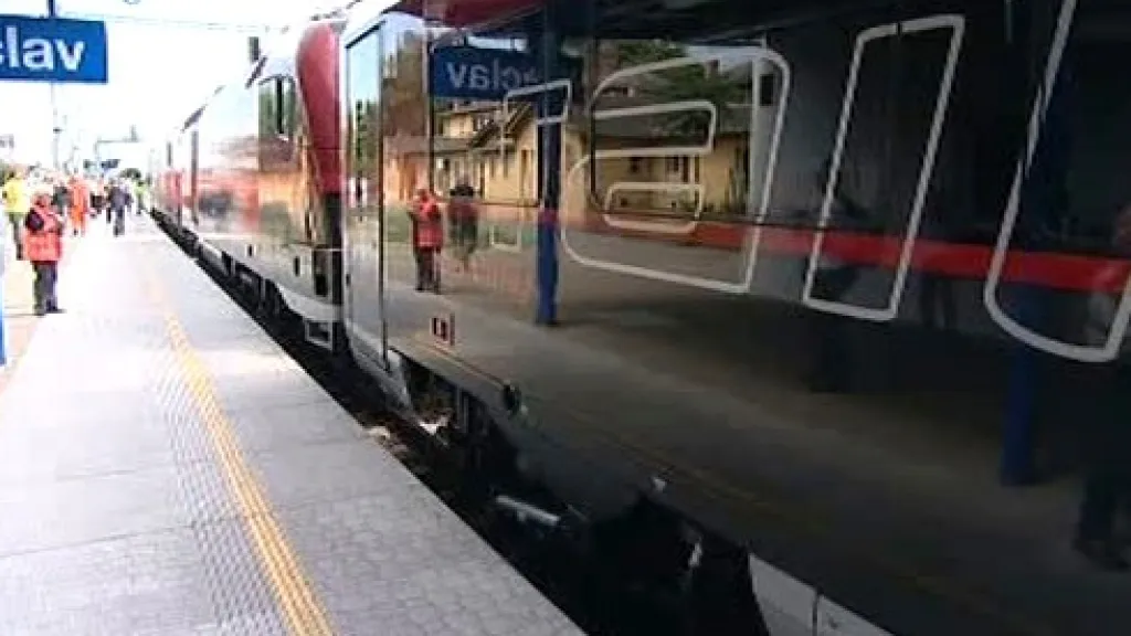 Railjet ve stanici