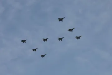 Rusko hromadí letadla a připravuje se na ofenzivu. Nový útok by mohl přijít z nebe