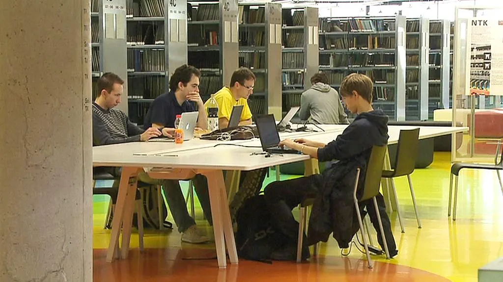 Studenti