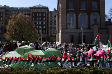 Policie zatýkala propalestinské demonstranty na amerických univerzitách