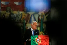 Portugalsko čekají předčasné volby, menšinovým socialistům parlament odmítl rozpočet