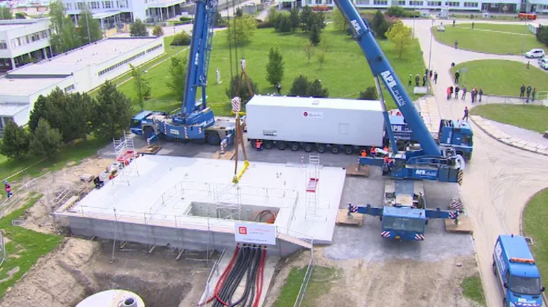 Temelín instaluje nový záložní dieselgenerátor