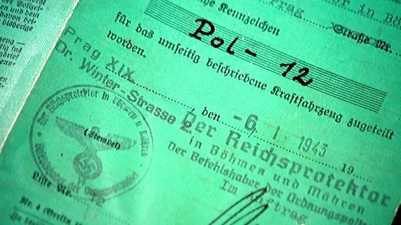 Dokumenty od mercedesu K. H. Franka