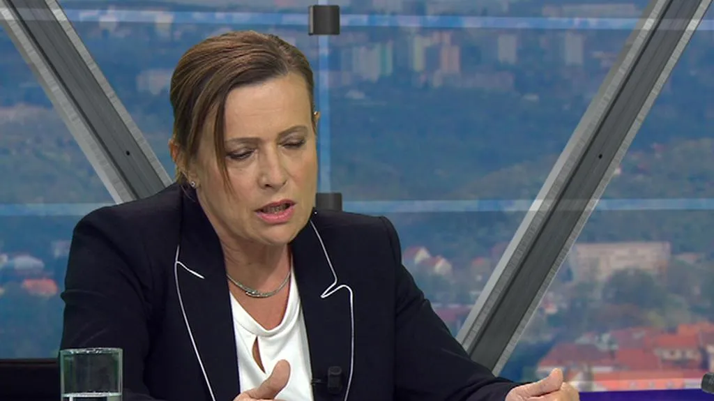 Alena Vitásková v Otázkách Václava Moravce