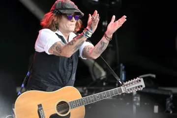 V Praze vystoupili Jeff Beck a Johnny Depp. V pátek jim vychází nové album