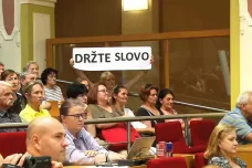 Navzdory kritice Praha dokončí jen část schválené privatizace bytů