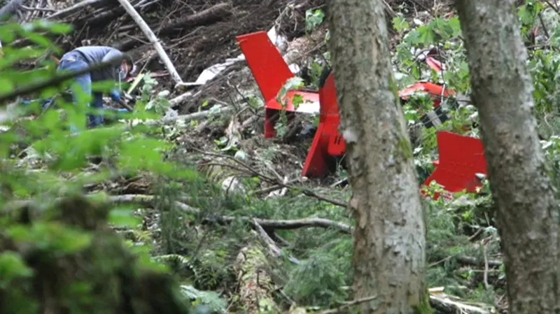Při havárii záchranářského vrtulníku na Slovensku zemřeli čtyři lidé