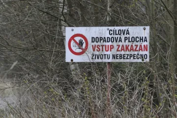 Při výbuchu v Brdech se těžce zranili dva vojáci