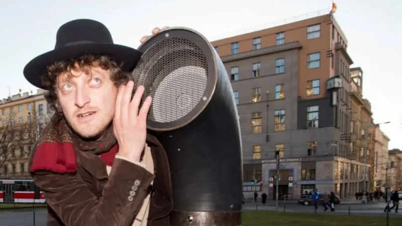 Ondřej Kobza instaloval první poeziomat