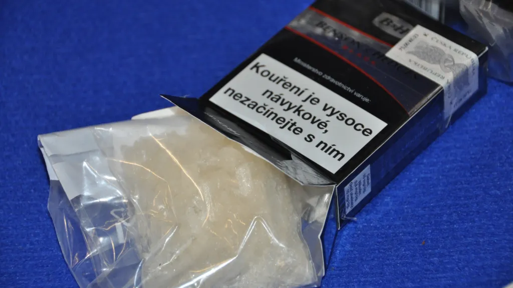 Pašování pervitinu