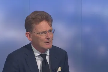 Smutek se míchá s očekáváním budoucnosti, popsal britský velvyslanec Archer