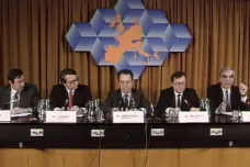 30 let zpět: Parafování dohody o přístupu ČSFR k Evropskému společenství