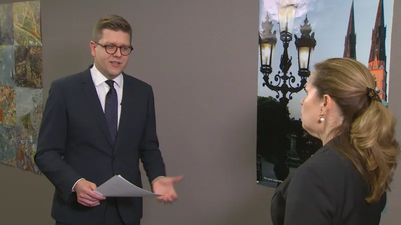 Zpravodaj ČT Bohumil Vostal a europoslankyně Cecilia Wikströmová