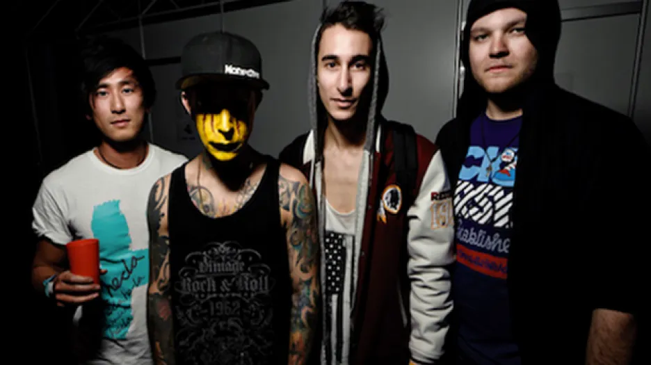 Čtveřice Modestep vystoupí na letošním Rock for People