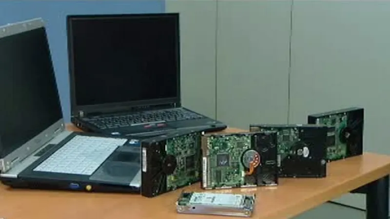 Počítače s dětskou pornografií zabavené španělskou policií