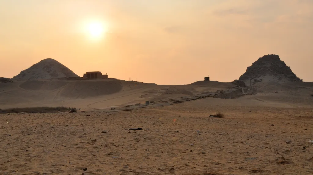 Archeologické naleziště v egyptském Abúsíru