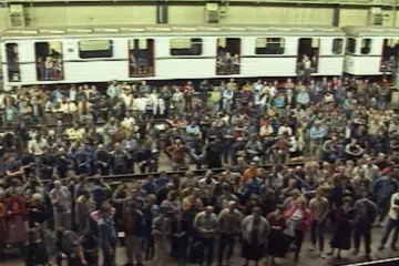 30 let zpět: Metro chce samostatnost