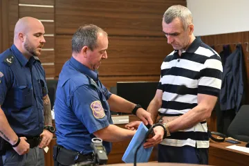 Cizinec dostal jedenáct let vězení za čtvrtstoletí starou vraždu. Zadržen byl v Litvě a Polsku
