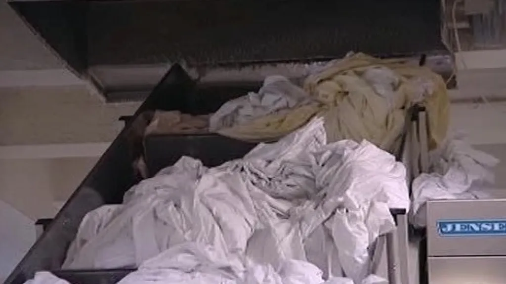 Průmyslová prací linka