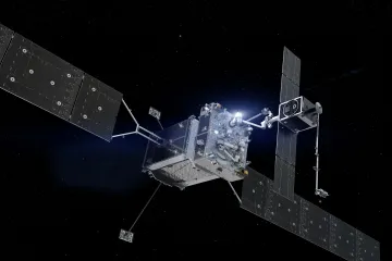 Robot MRV nasadí družicím „batůžky“ s palivem. Už je na orbitě