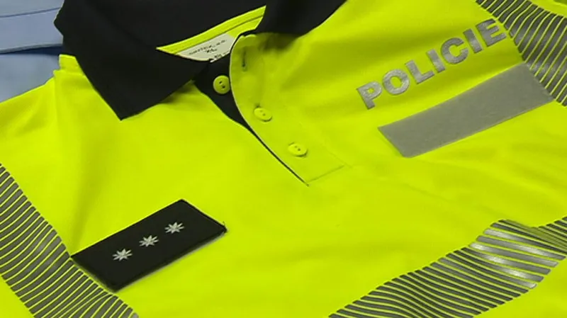 Policie začne zkoušet pohodlnější uniformy