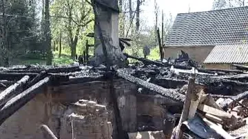 Vyhořelý dům