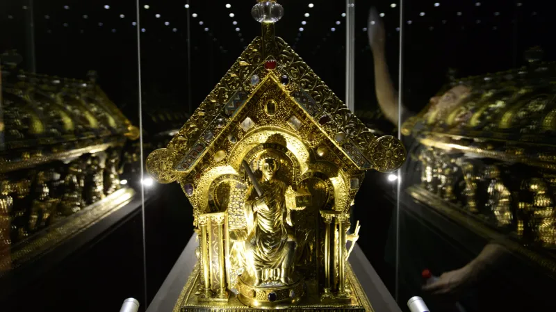 Výstava Hrady a zámky