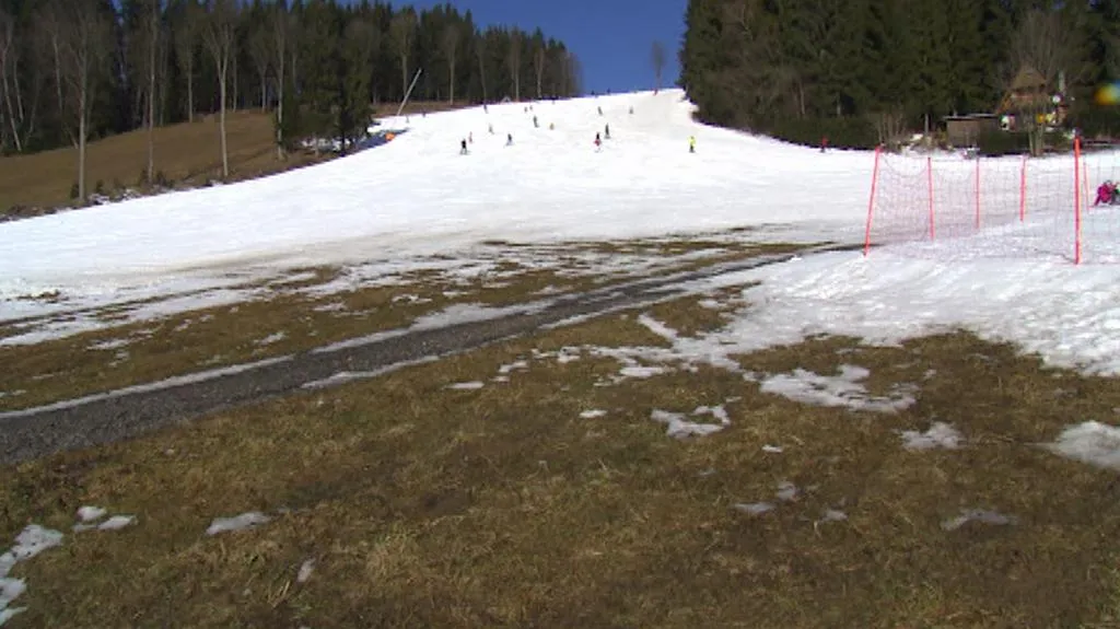 České hory trápí nedostatek sněhu